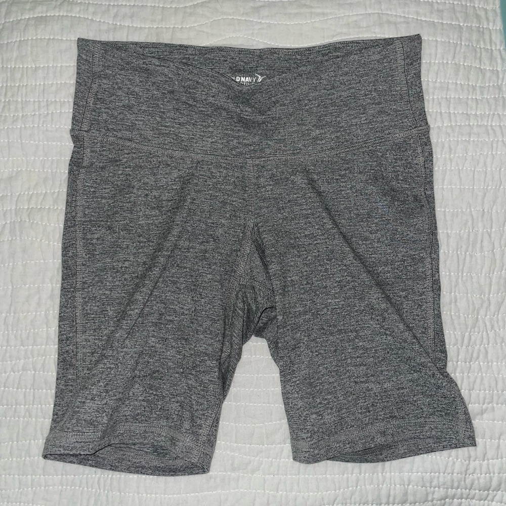 Old Navy Active high-rise bike shorts